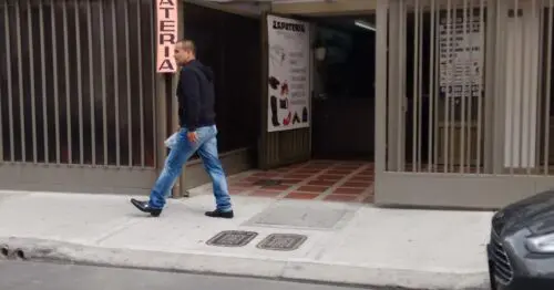 ZAPATERIA CARLOS BOGOTÁ ZAPATERIA CARLOS BOGOTÁ
